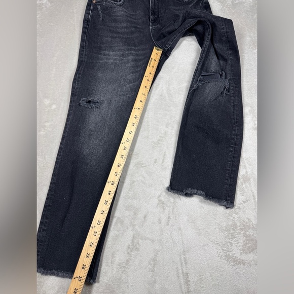 Anthropologie Pilcro The Vintage Straight Black Distressed Raw Hem Jeans Size 31 - Picture 9 of 16